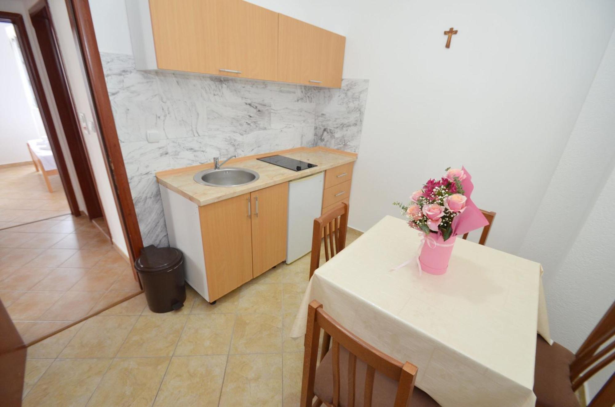 Apartments Mir I Dobro Котор Екстериор снимка